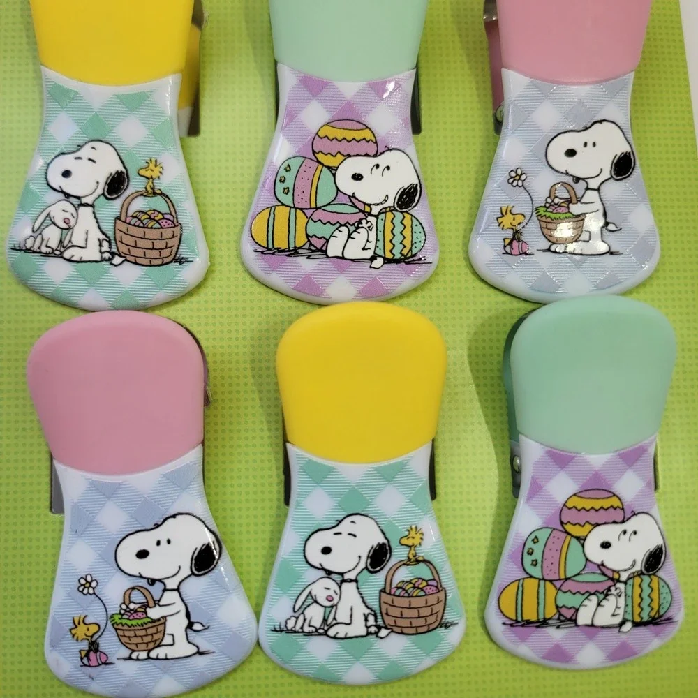 NEW Peanuts Snoopy Easter Magnetic Bag Clips 6 Pack Woodstock Pastel‎ Gingham